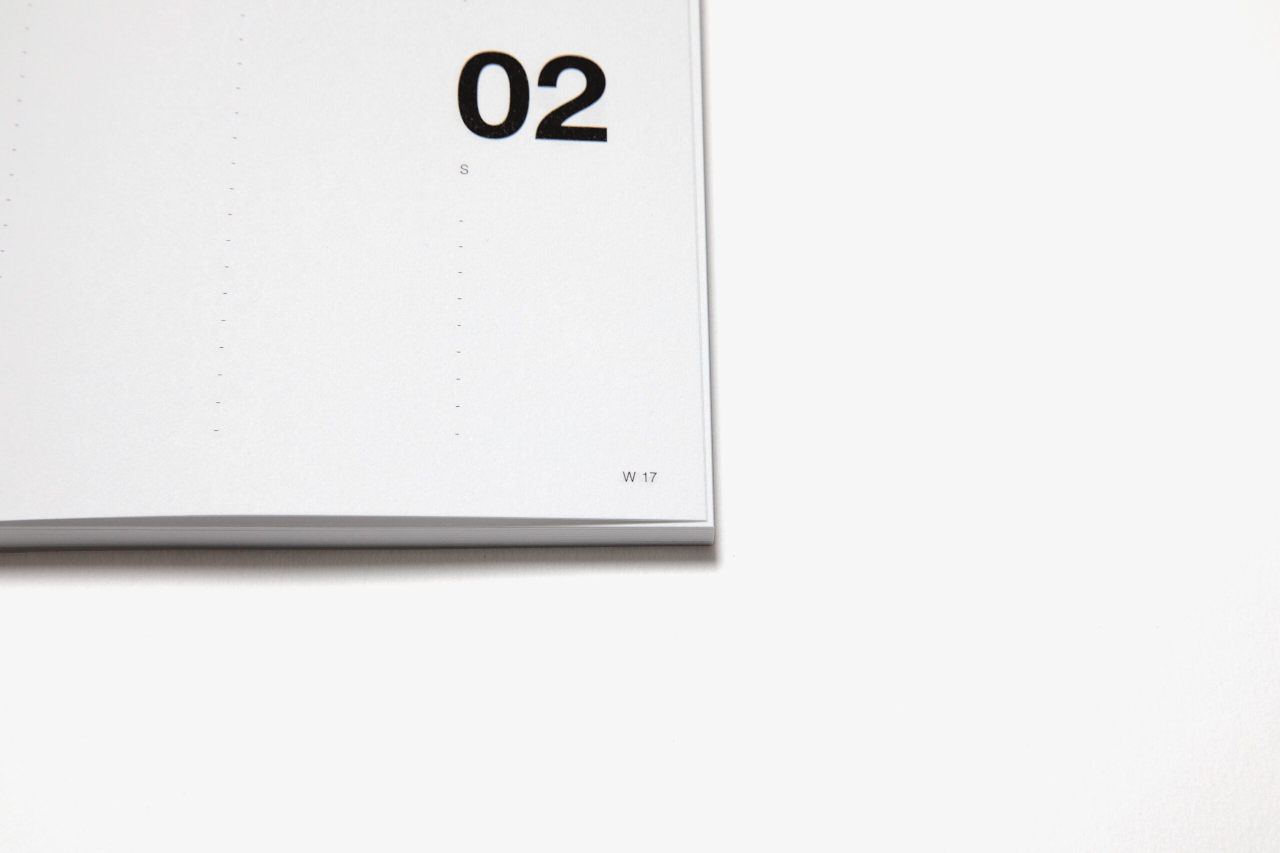 marjolein-delhaas-2023-basic-diary-ray-10