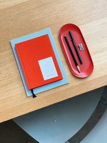 LOLA Tray Red