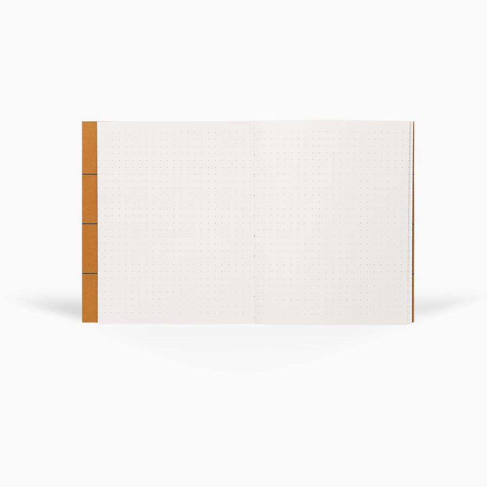 UMA_Notebook_Medium_Ochre2_04