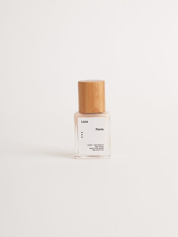 anacardo-licia-florio-nail-polish-01